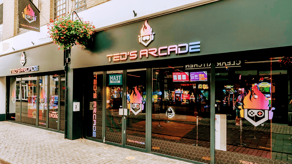 Ted's Arcade / Level One Breda