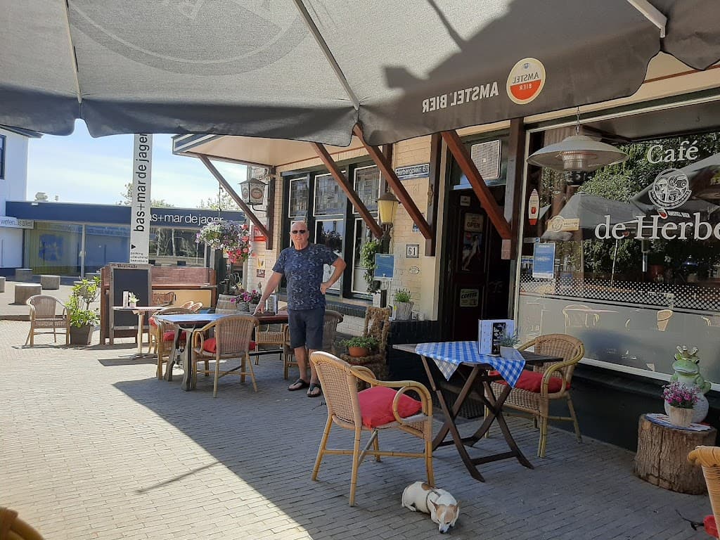 Cafe De Herberg