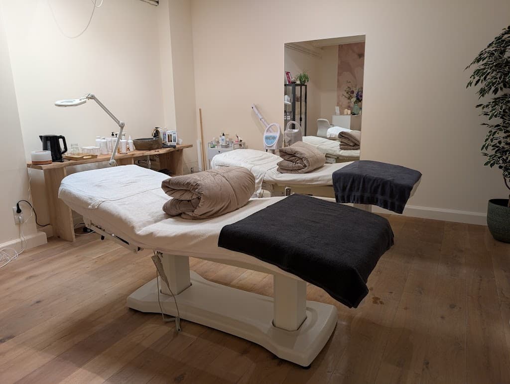 Descansa Hair & Beauty
