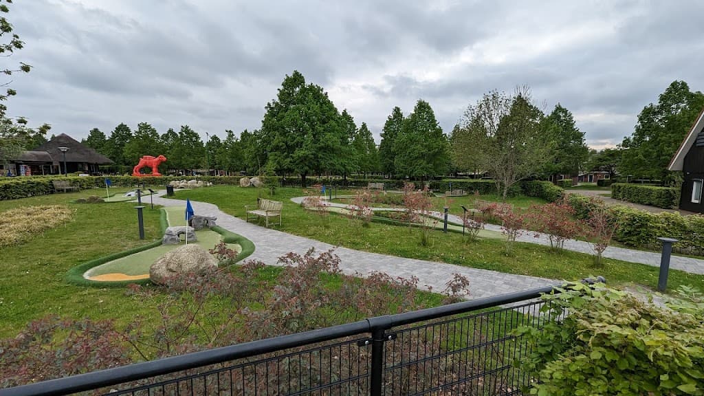 Family Adventure Golf