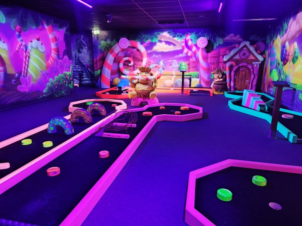Fit & Fun Plaza