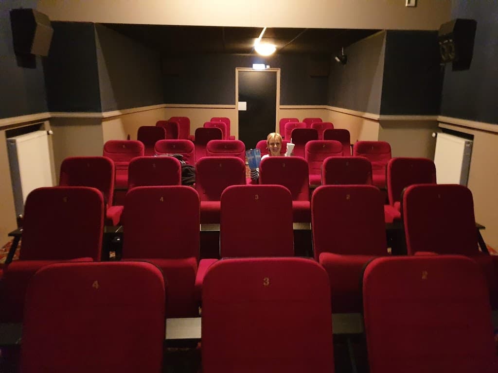 Gotcha cinema