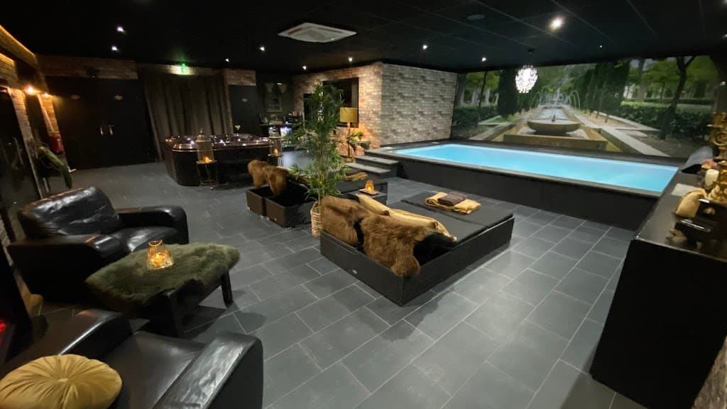 Pure Relax Wellness & Spa