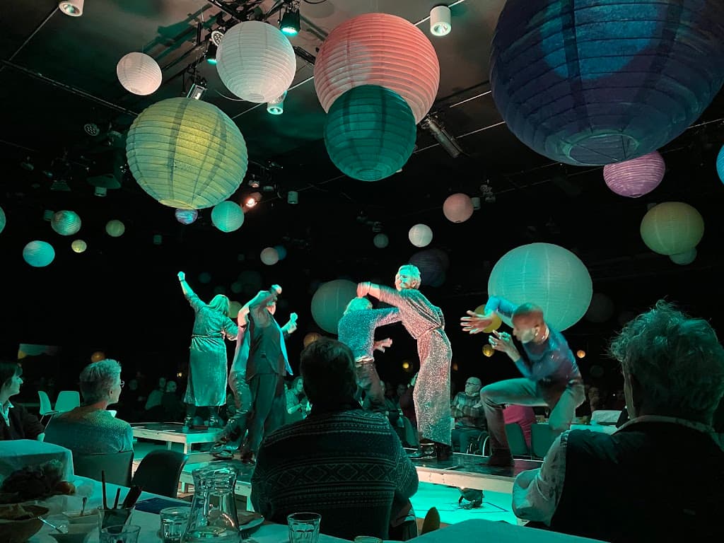 Stut Theater