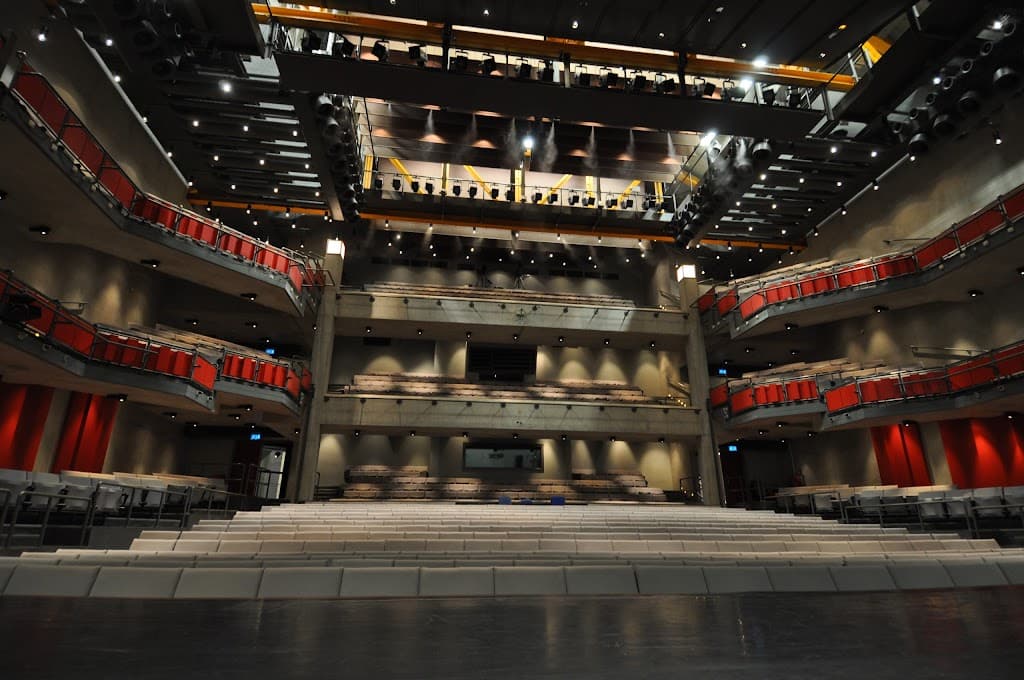 TR25 Schouwburg