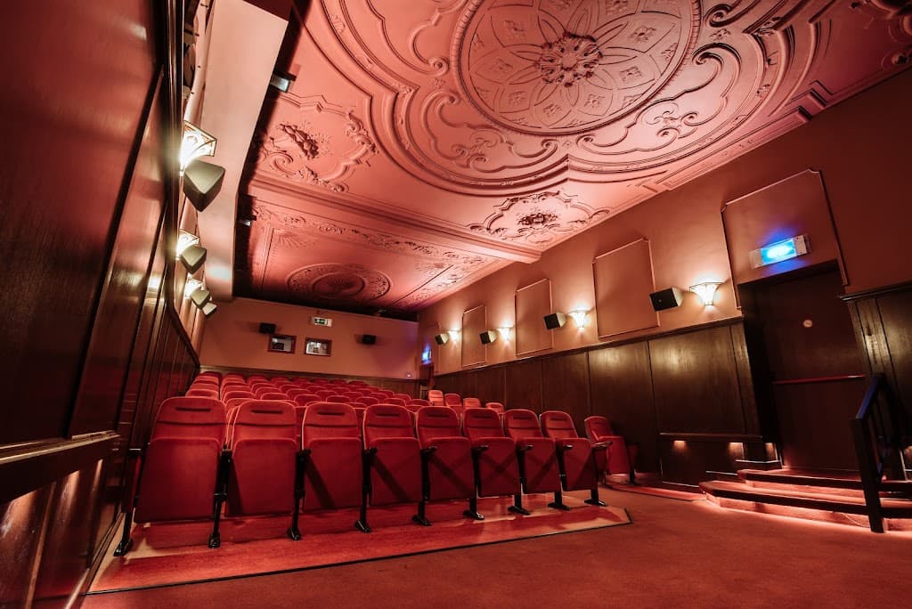 Trianon Theater