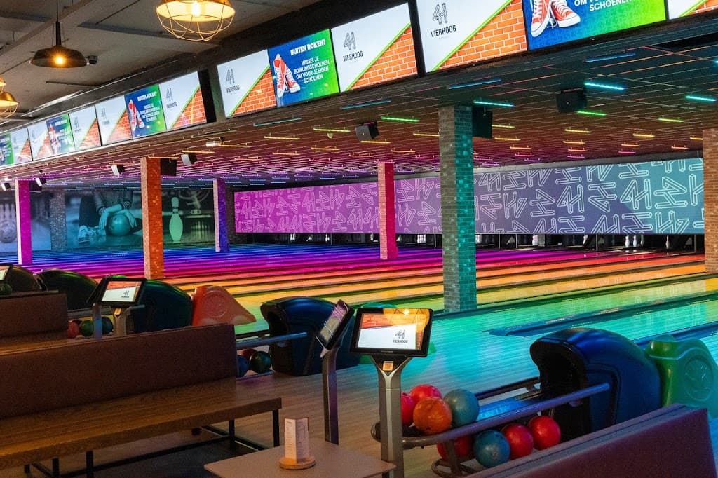 Vier Hoog Eindhoven | bowling & lasergame