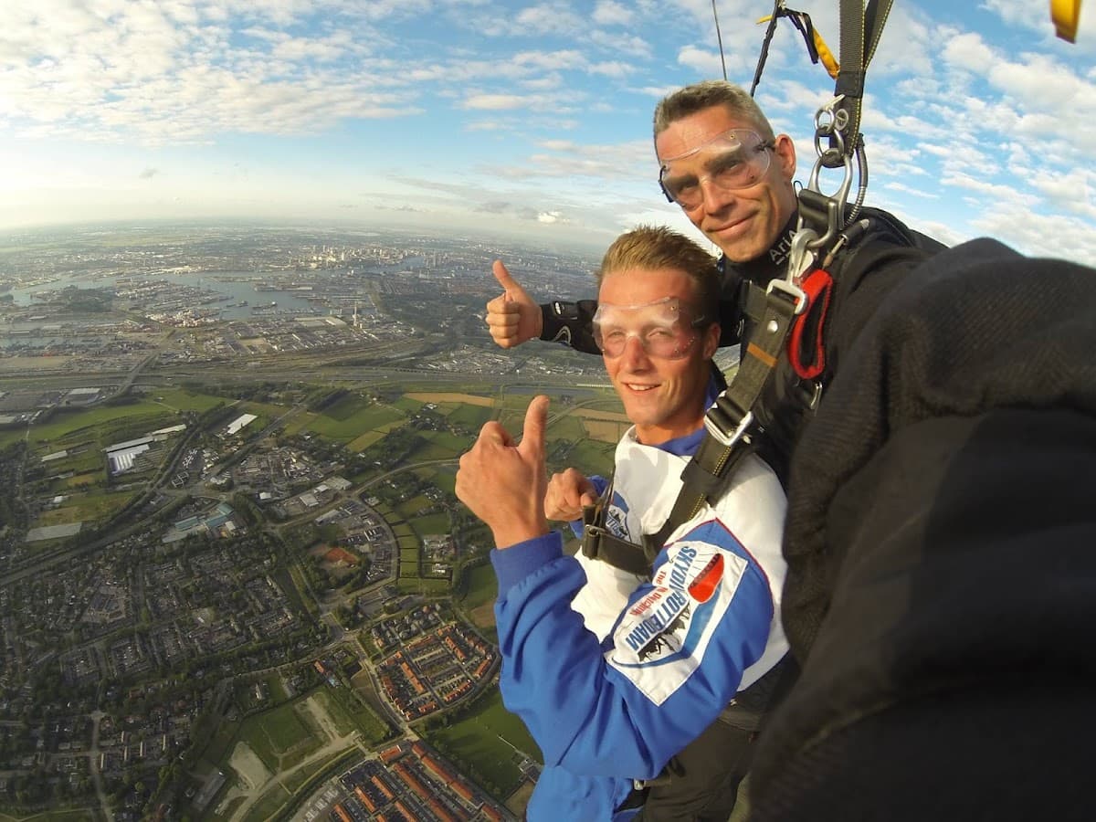 Skydive Rotterdam "The Flying Dutchmen"